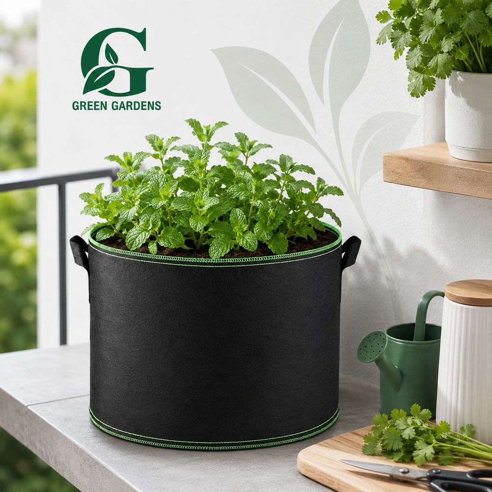 Black G-8 round felt fabric grow bag, 8-inch diameter and 8-inch depth, with 2 handles