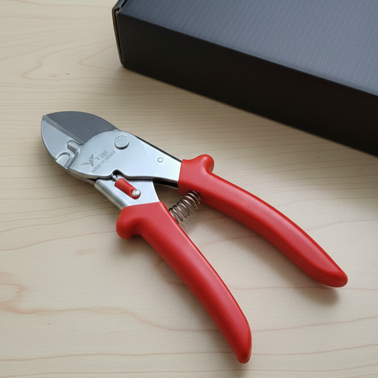Garden Pruner/ Pruning Shear (Professional, Stainless Steel, Heavy Duty)