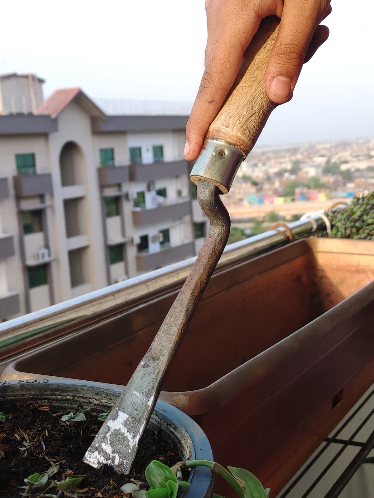 Khurpa Small / کھُرپا