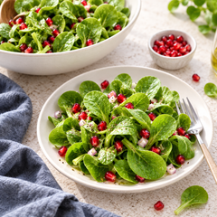Fresh green Lamb's Lettuce rosettes with soft spoon-shaped leaves – Corn Salad Mâche seeds for winter and home gardening in Pakistan